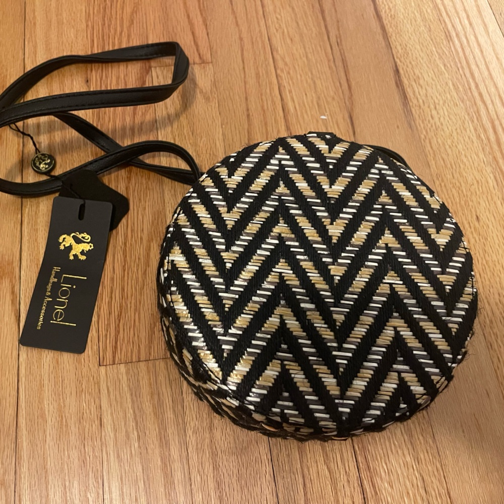 Lionel Chevron Pattern Round Crossbody Bag - Black and Gold